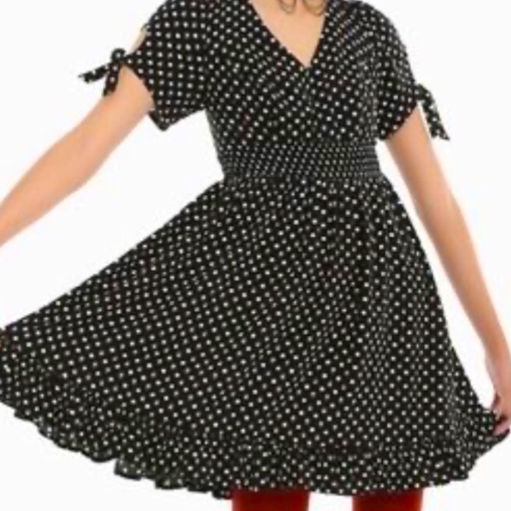 NWOT Hot Topic skull dress